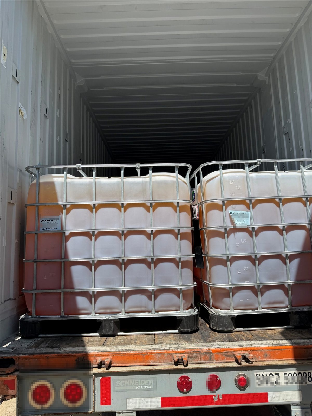 Sanitized IBC totes loaded for ocean freight